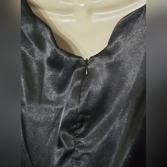 Vintage Chic Black Midi Zip Up Dress, Sz LARGE - Picture 4 of 4